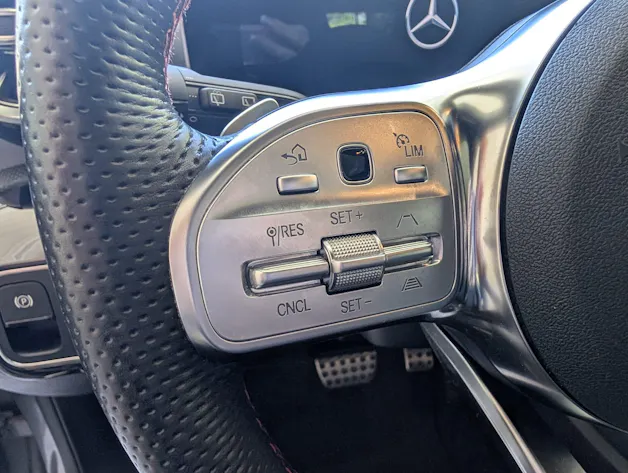 Mercedes-Benz A 250 AMG Line