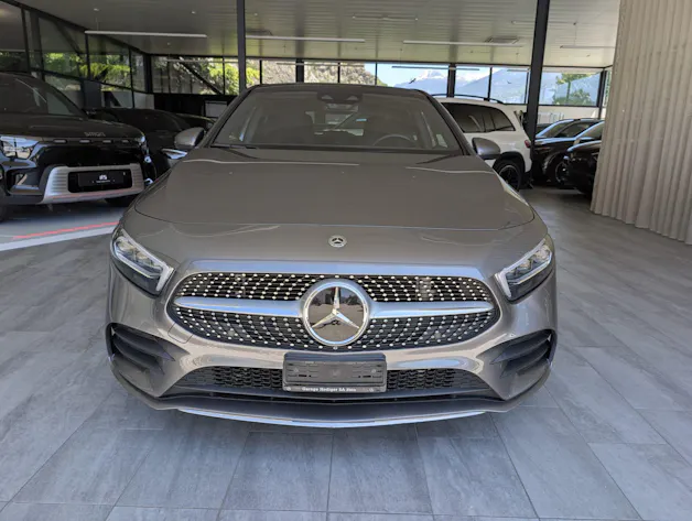 Mercedes-Benz A 250 AMG Line