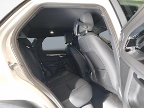 https://vehicle.imgix.net/4310878/a0cb7149-959b-4b65-af0d-499945c874df.jpg