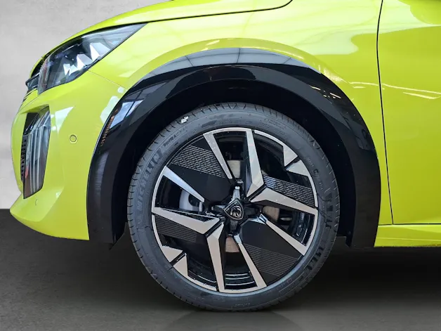 Peugeot 208 1.2 Hybrid 145 GT