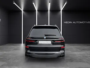BMW X7 M60i