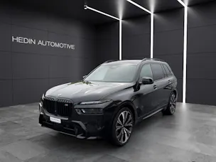BMW X7 M60i