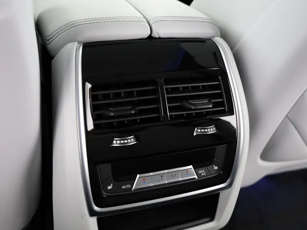 BMW XM Label Plug-in Hybrid