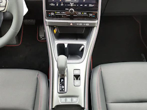 https://vehicle.imgix.net/4310948/7d7c7d1e-0a2b-4dff-9ee1-fb206007a026.jpg