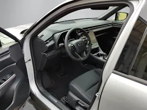Lexus LBX 1.5 Hybrid Emotion