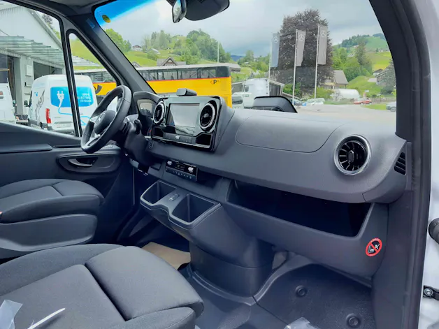 Mercedes-Benz Sprinter 519 CDI PRO KA eL 4x4