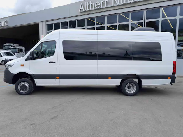 Mercedes-Benz Sprinter 519 CDI PRO KA eL 4x4