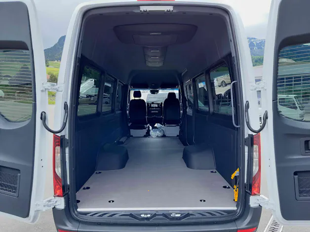 Mercedes-Benz Sprinter 519 CDI PRO KA eL 4x4