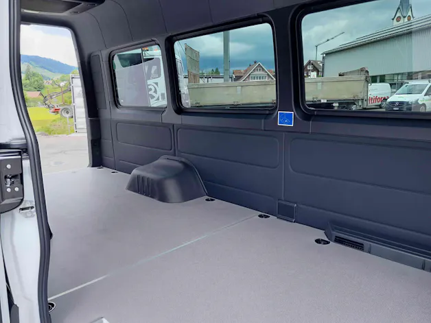 Mercedes-Benz Sprinter 519 CDI PRO KA eL 4x4