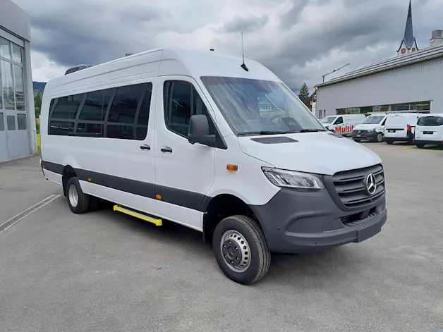 Mercedes-Benz Sprinter 519 CDI PRO KA eL 4x4