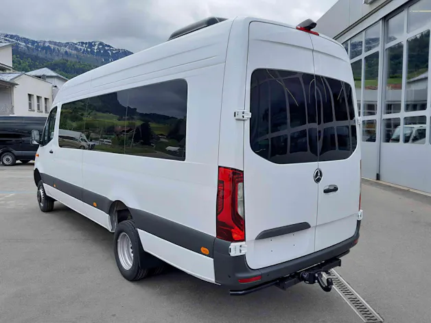 Mercedes-Benz Sprinter 519 CDI PRO KA eL 4x4