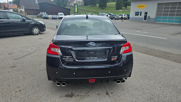Subaru WRX STI 2.5 T Luxury