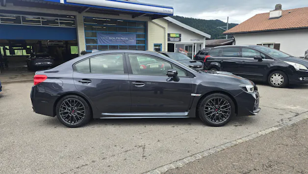 Subaru WRX STI 2.5 T Luxury