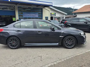 Subaru WRX STI 2.5 T Luxury