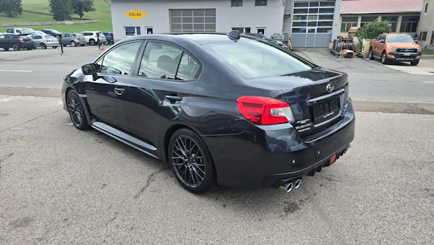 Subaru WRX STI 2.5 T Luxury