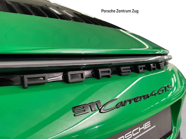 Porsche 911 Carrera 4 GTS