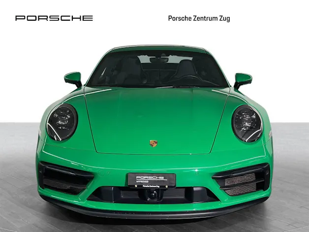 Porsche 911 Carrera 4 GTS