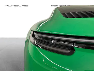 Porsche 911 Carrera 4 GTS