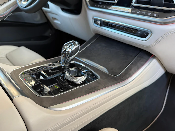 Fahrzeugbild BMW X5