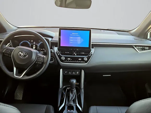 Toyota Corolla Cross 2.0 HSD Trend AWD-i