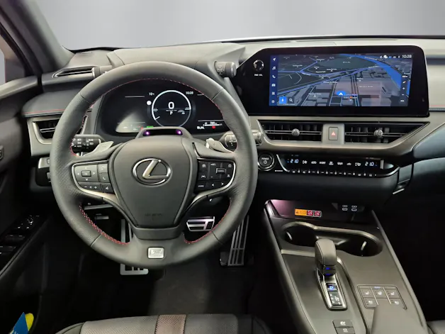 Lexus UX 300h F-Sport