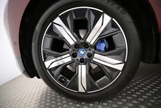 https://vehicle.imgix.net/4311109/32e9d197-e7fb-4091-9c3e-ac33c423747e.jpg