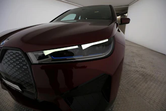 https://vehicle.imgix.net/4311109/fd4785a8-bb3f-4a9e-9285-292830445eea.jpg