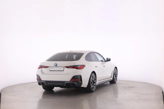 https://vehicle.imgix.net/4311143/1e70f914-c113-487e-adb6-e98b3ec7edd7.jpg