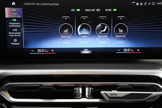 https://vehicle.imgix.net/4311143/30d061b4-313c-4246-a1e5-f28d492923fe.jpg