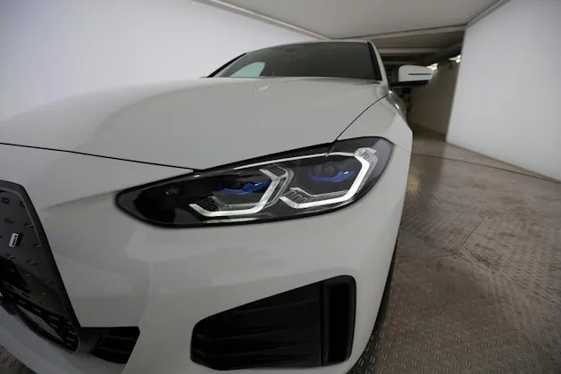 BMW i4 eDrive40