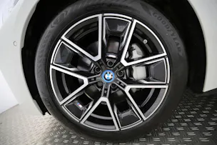 BMW i4 eDrive40