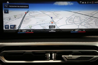https://vehicle.imgix.net/4311143/ec1874fb-0fe8-4034-9807-a20b7f5b392f.jpg