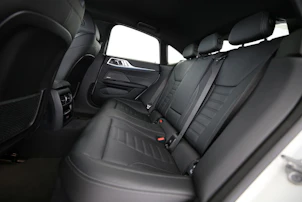 Fahrzeugbild BMW i4 eDrive40