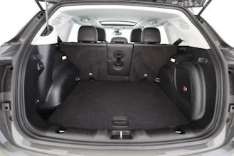 https://vehicle.imgix.net/4311147/a4bcca99-a77f-411f-80c5-e18fb98a0bc2.jpg