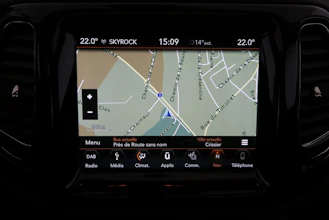 https://vehicle.imgix.net/4311147/cfc38745-e6fa-444c-869f-a3e457b377d6.jpg