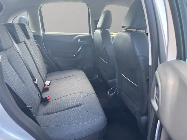Citroën C3 1.2 PureTech Feel Edition ETG / Pack City mit Einparkhilfe hinten, elektr. Fensterheber, elektr. Aussenspiegel, Winterräder