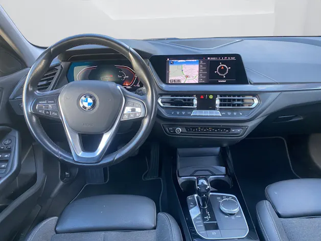 BMW 118i Sport Line