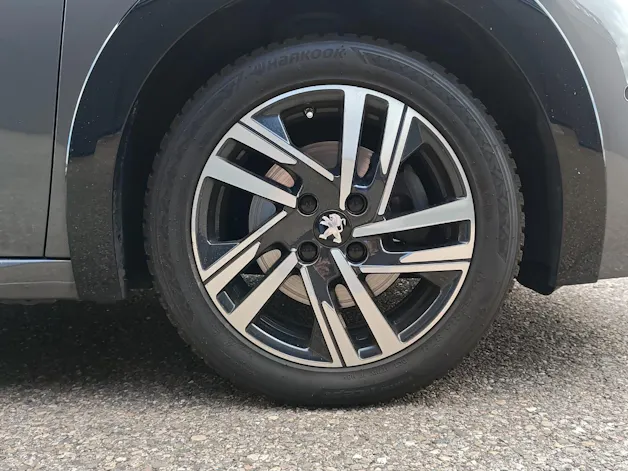 Peugeot 208 1.2 PureTech 100 GT Line