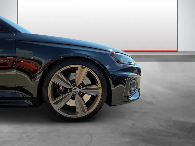 Audi RS4 Avant quattro tiptronic