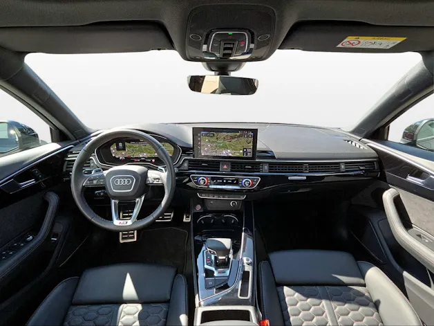 Audi RS4 Avant quattro tiptronic