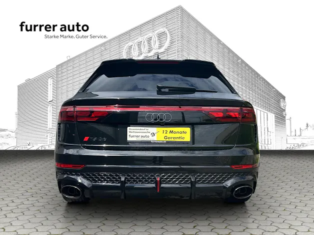 Audi RSQ8 performance quattro