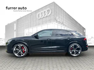 Audi RSQ8 performance quattro