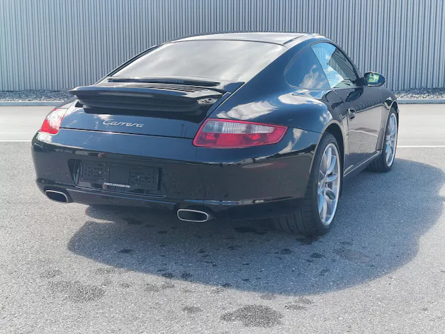Porsche 911 Carrera