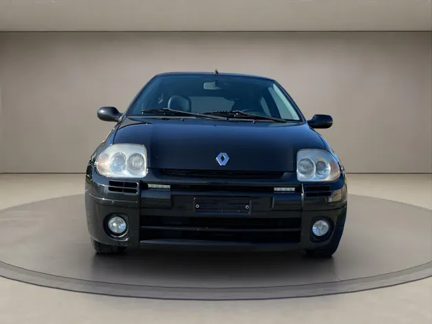 Renault Clio 2.0 16V Sport