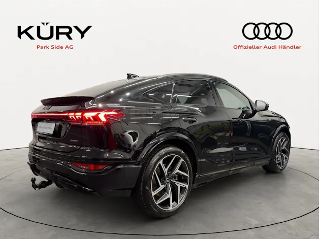 Audi Q6 Sportback e-tron Quattro 428PS