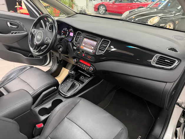 Kia Carens 1.7 CRDi Swiss Eco Edition DCT