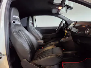 Fiat 595 Abarth 1.4 T-Jet 180 Competizione