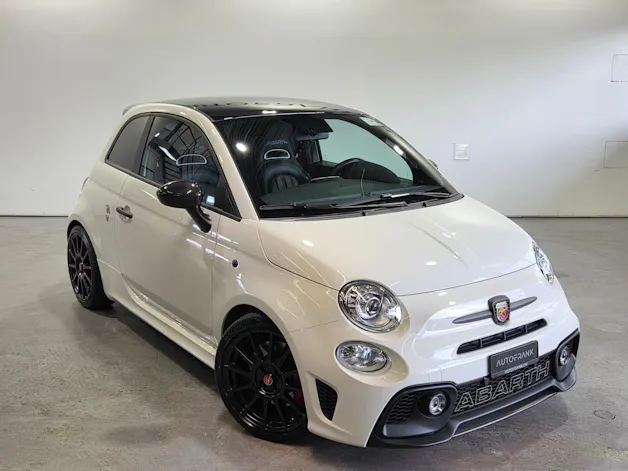 Fiat 595 Abarth 1.4 T-Jet 180 Competizione
