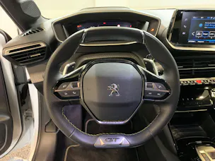 Peugeot 208 1.2 PureTech GT EAT8