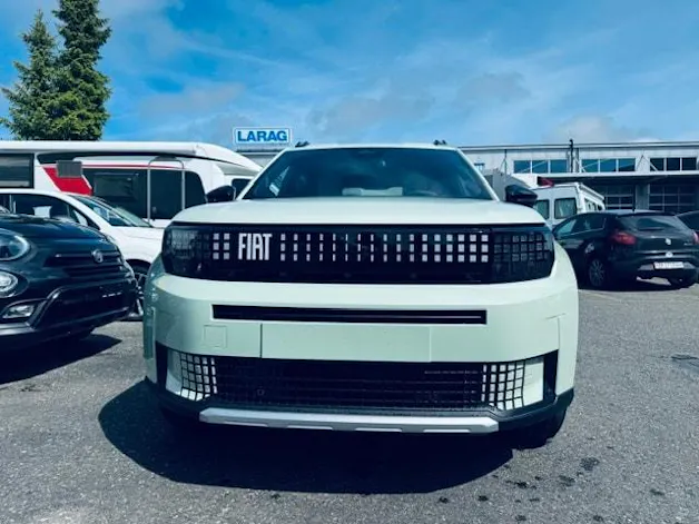 Fiat Grande Panda MHEV La Prima